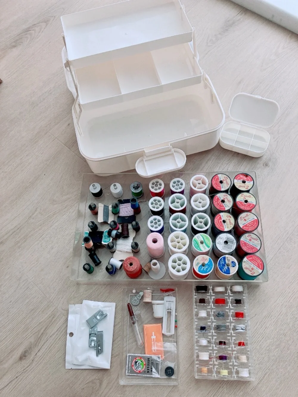 Versatile Storage Case with Sewing Thread & Notions Kit